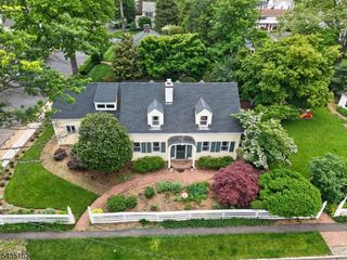 8 Normandie Pl, Cranford Twp., NJ 07016
