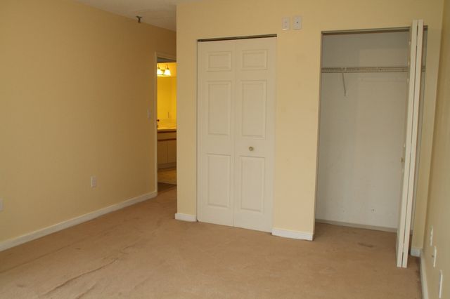 90 Quincy Shore Dr 219, Quincy, MA 02171