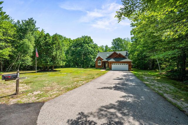 146 Pine Hill Road, Madison, NH 03849