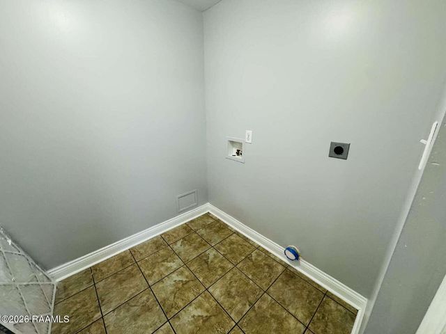 127 Country Living Drive, Lafayette, LA 70507
