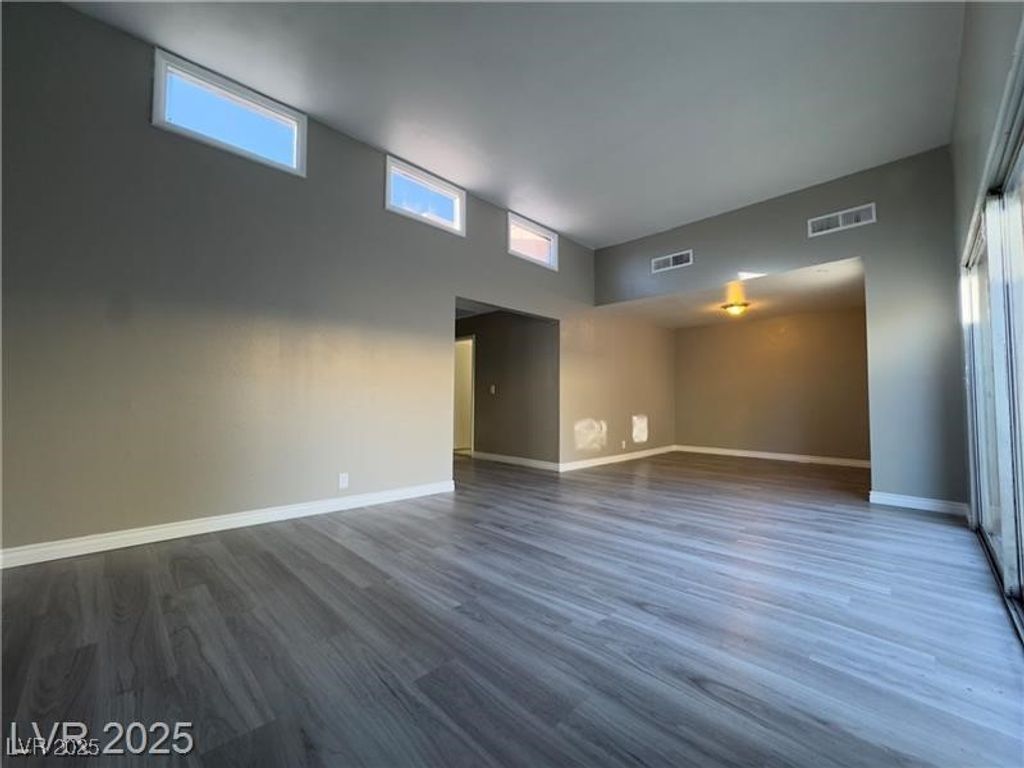 4239 Brockton Green Court, Las Vegas, NV 89110