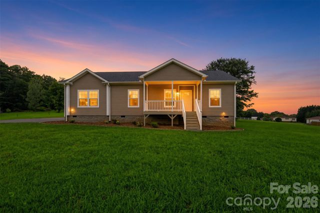 110 Liberty Estates Lane, Taylorsville, NC 28681