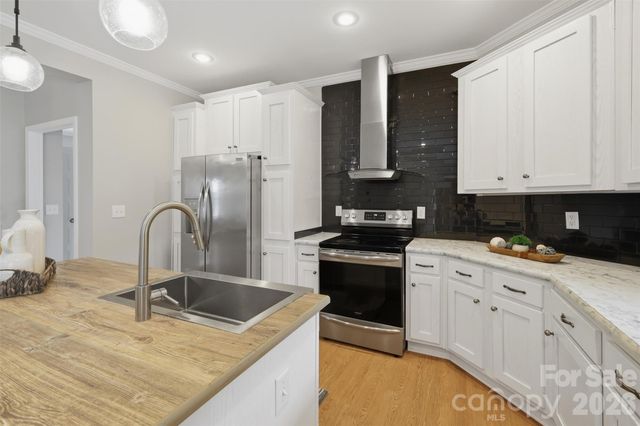 110 Liberty Estates Lane, Taylorsville, NC 28681