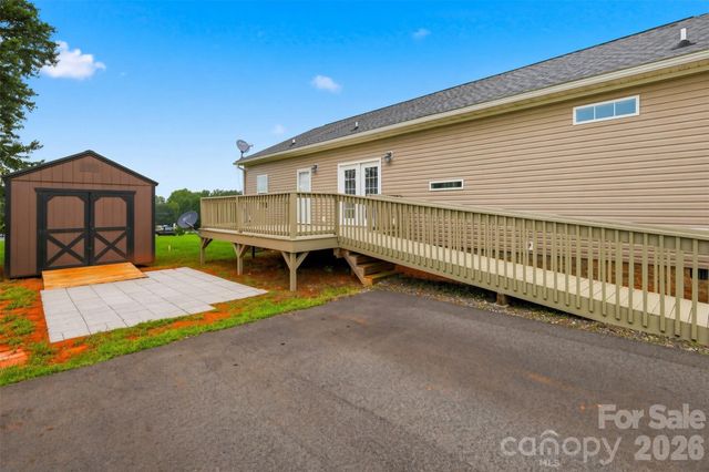 110 Liberty Estates Lane, Taylorsville, NC 28681