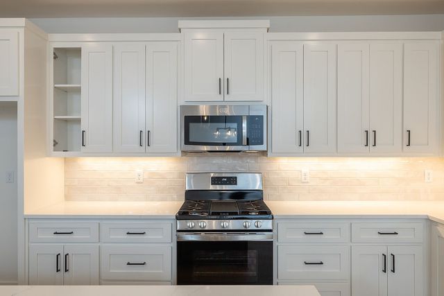 9 Cockerham Lane, Bella Vista, AR 72714