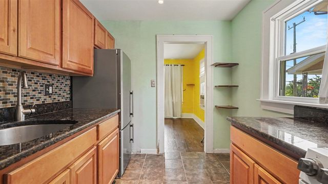 723 Daniel Street, Ann Arbor, MI 48103