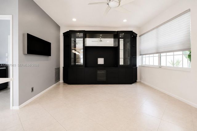 6646 NW 25th Terrace, Boca Raton, FL 33496