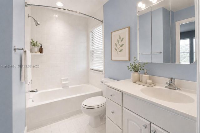 6646 NW 25th Terrace, Boca Raton, FL 33496