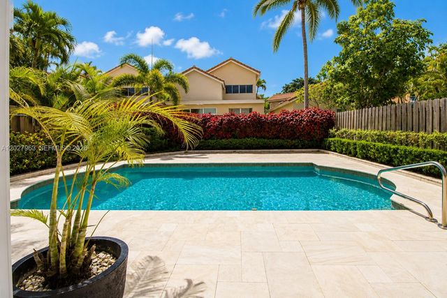 6646 NW 25th Terrace, Boca Raton, FL 33496