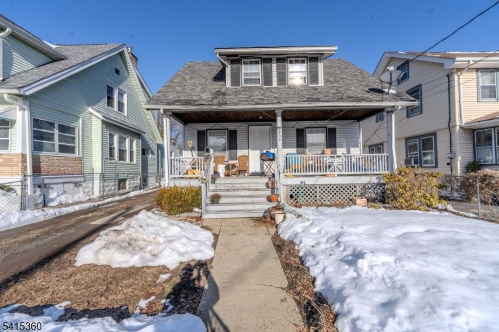 1204 W 3rd St, Plainfield City, NJ 07063