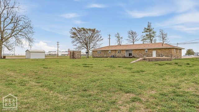 8000 E Highland Drive, Jonesboro, AR 72401