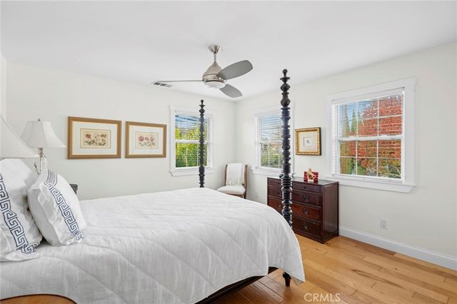 201 E 21st Street, Costa Mesa, CA 92627