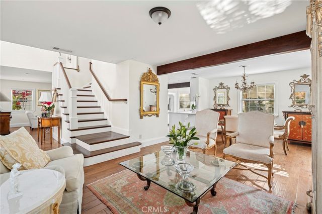 201 E 21st Street, Costa Mesa, CA 92627