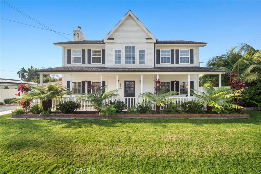 201 E 21st Street, Costa Mesa, CA 92627