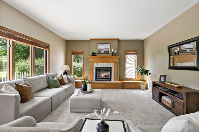 16599 Imperial Court, Lakeville, MN 55044