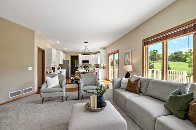 16599 Imperial Court, Lakeville, MN 55044