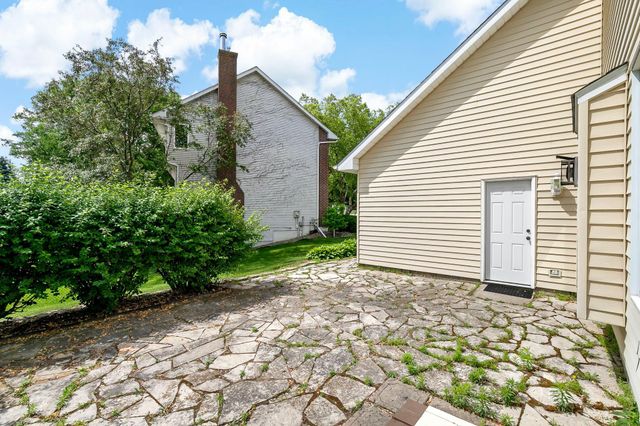 16599 Imperial Court, Lakeville, MN 55044