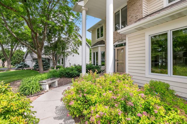 16599 Imperial Court, Lakeville, MN 55044