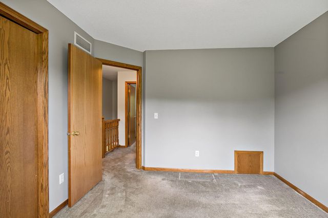 16599 Imperial Court, Lakeville, MN 55044