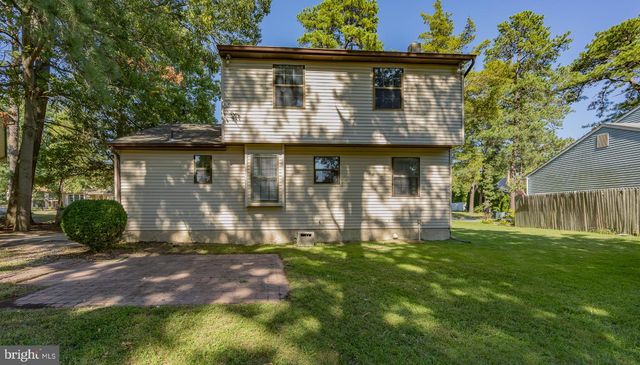 7 PINE GLEN DR, Sicklerville, NJ 08081