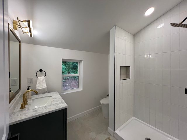 667 Old Whitney Road, Spartanburg, SC 29303