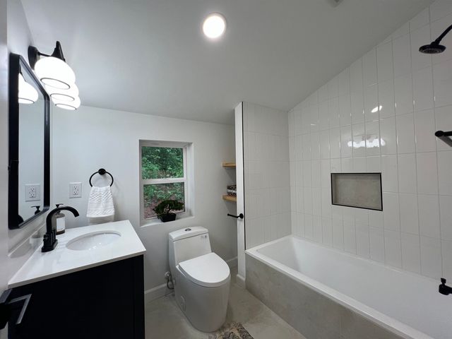 667 Old Whitney Road, Spartanburg, SC 29303