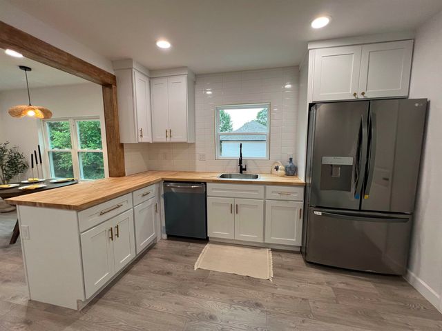 667 Old Whitney Road, Spartanburg, SC 29303