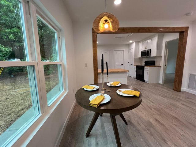 667 Old Whitney Road, Spartanburg, SC 29303