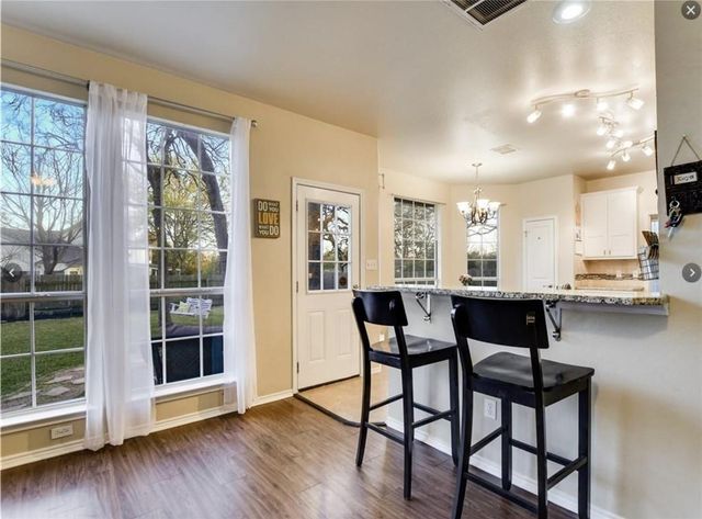 1402 Colby LN, Cedar Park, TX 78613