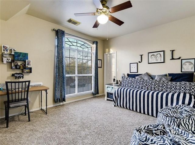 1402 Colby LN, Cedar Park, TX 78613