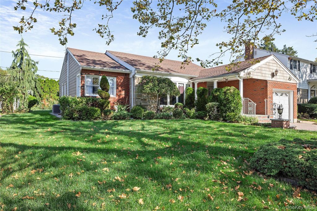 57 Patton Boulevard, New Hyde Park, NY 11040 — photo 2