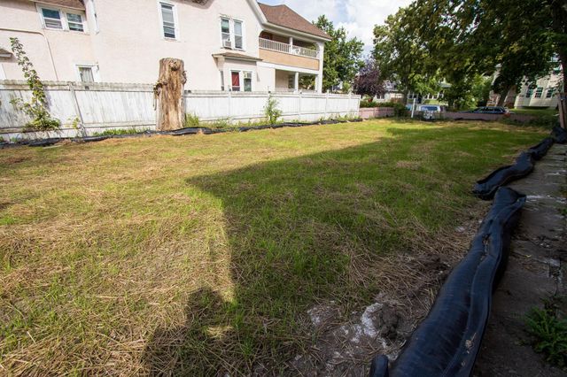 3712 1st Avenue S, Minneapolis, MN 55409