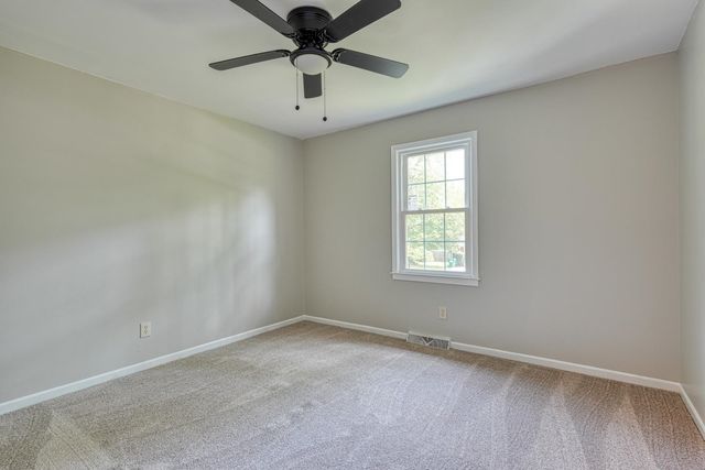 20 Buckingham Way, Taylors, SC 29687