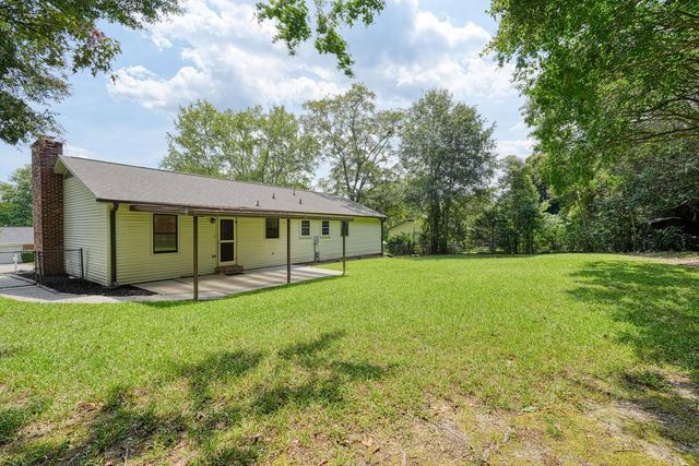 20 Buckingham Way, Taylors, SC 29687