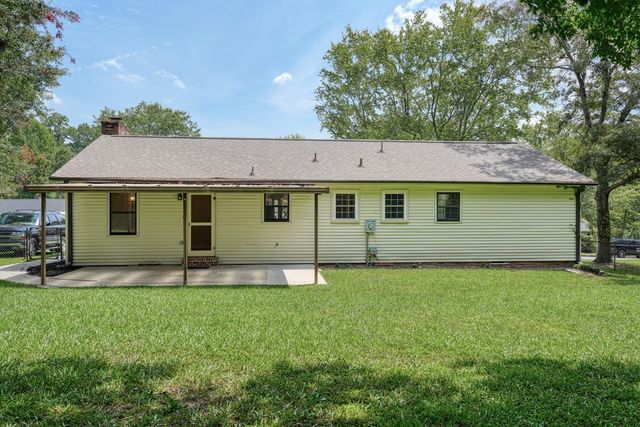 20 Buckingham Way, Taylors, SC 29687