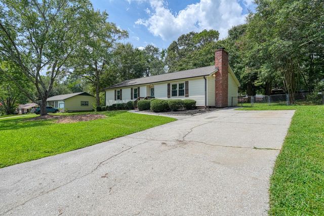 20 Buckingham Way, Taylors, SC 29687