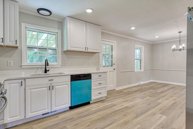 20 Buckingham Way, Taylors, SC 29687