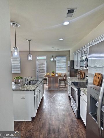 11860 Lovejoy Crossing Boulevard, Hampton, GA 30228