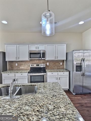 11860 Lovejoy Crossing Boulevard, Hampton, GA 30228