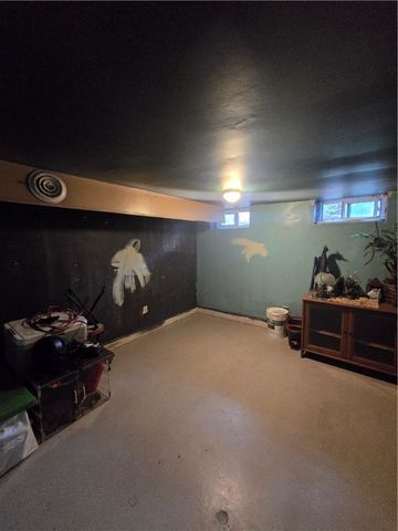 41 White Avenue, East Providence, RI 02915