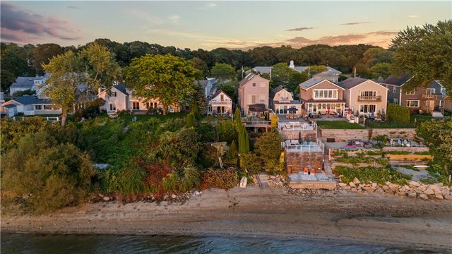 41 White Avenue, East Providence, RI 02915