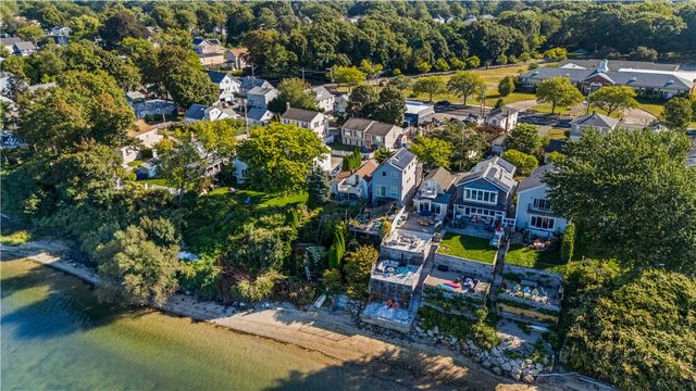 41 White Avenue, East Providence, RI 02915