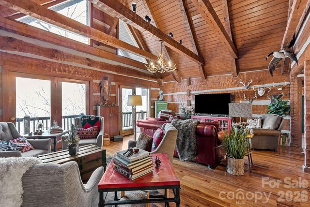 65 Sugar Maple Drive, Mills River, NC 28759