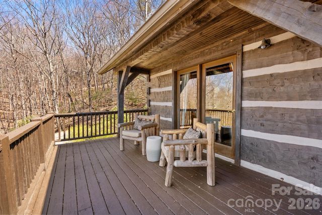 65 Sugar Maple Drive, Mills River, NC 28759