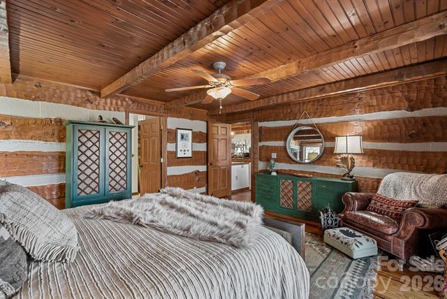 65 Sugar Maple Drive, Mills River, NC 28759