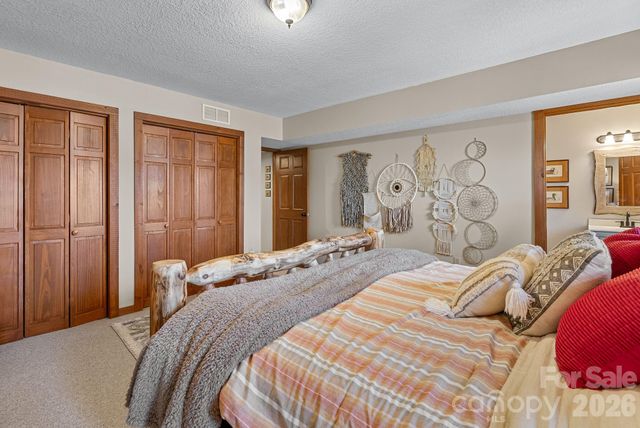 65 Sugar Maple Drive, Mills River, NC 28759