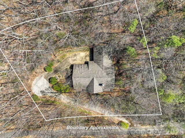 65 Sugar Maple Drive, Mills River, NC 28759