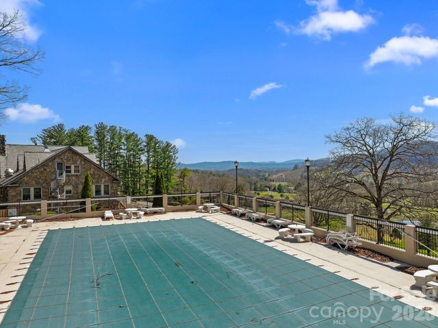 65 Sugar Maple Drive, Mills River, NC 28759