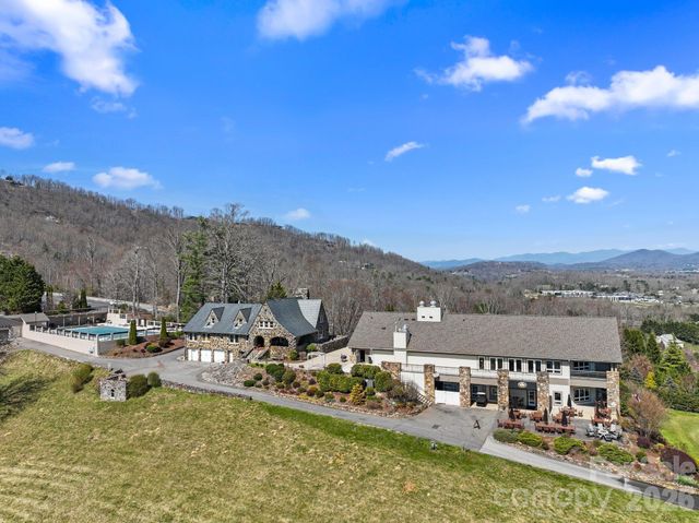 65 Sugar Maple Drive, Mills River, NC 28759