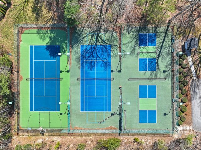 65 Sugar Maple Drive, Mills River, NC 28759